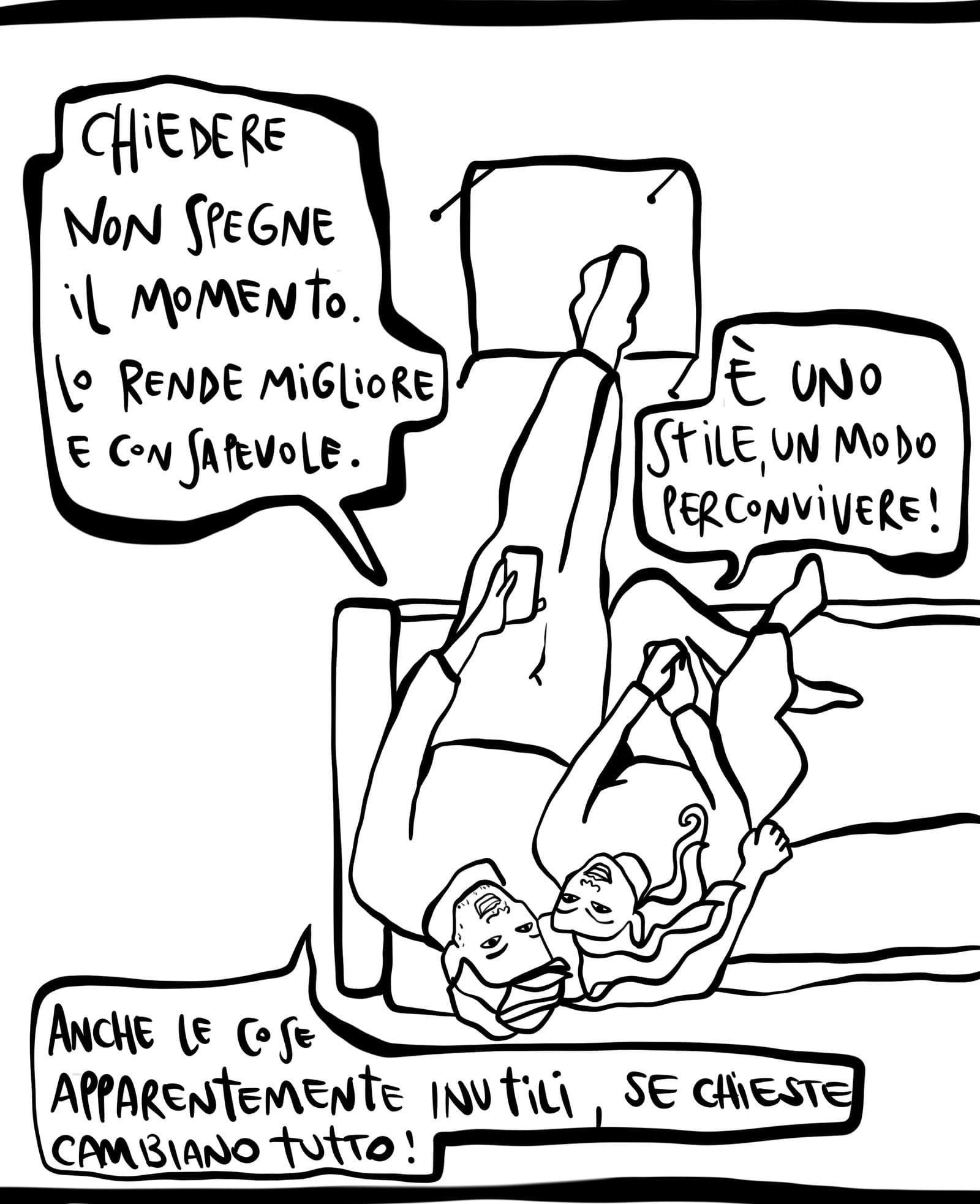 Una coppia sdraiata sul divano. «Chiedere non spegne il momento. Lo rende migliore e consapevole.» «È uno stile, un modo per convivere!» «Anche le cose apparentemente inutili, se chieste, cambiano tutto!»